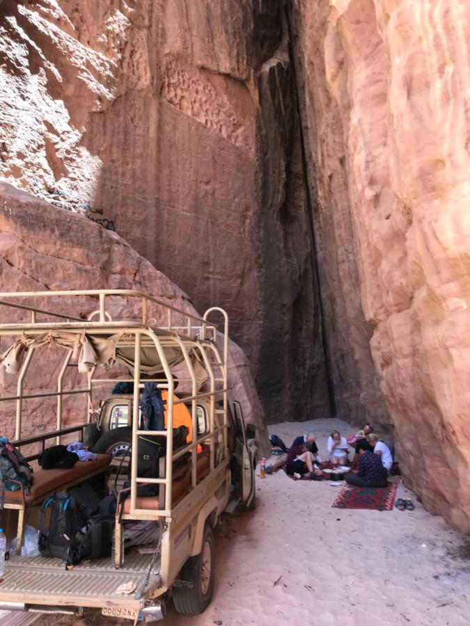 Wadirum Zeid Camp&Tours ワディ ・ラム エクステリア 写真